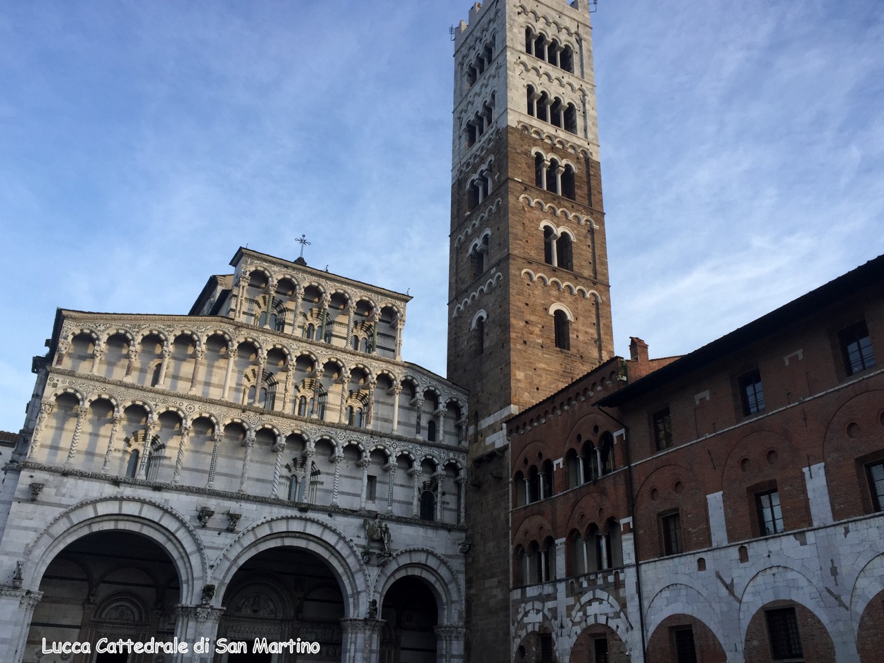 01 Lucca