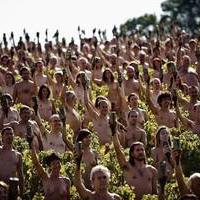 17 Bacchus,  bacchanale et réchauffement climatique, manifestation Green Peace,  2009, Spencer Tunick