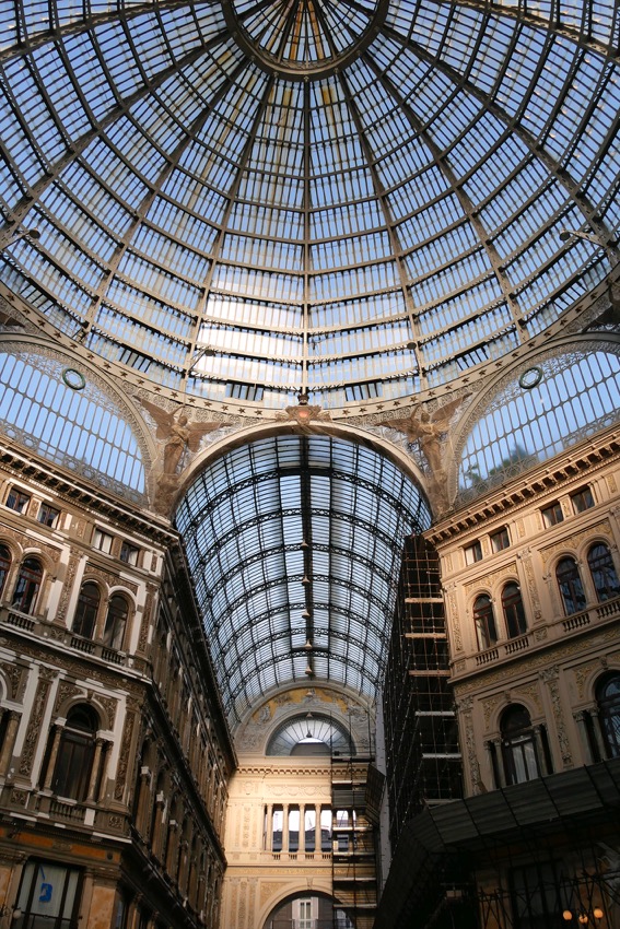 2 galleria umberto 3