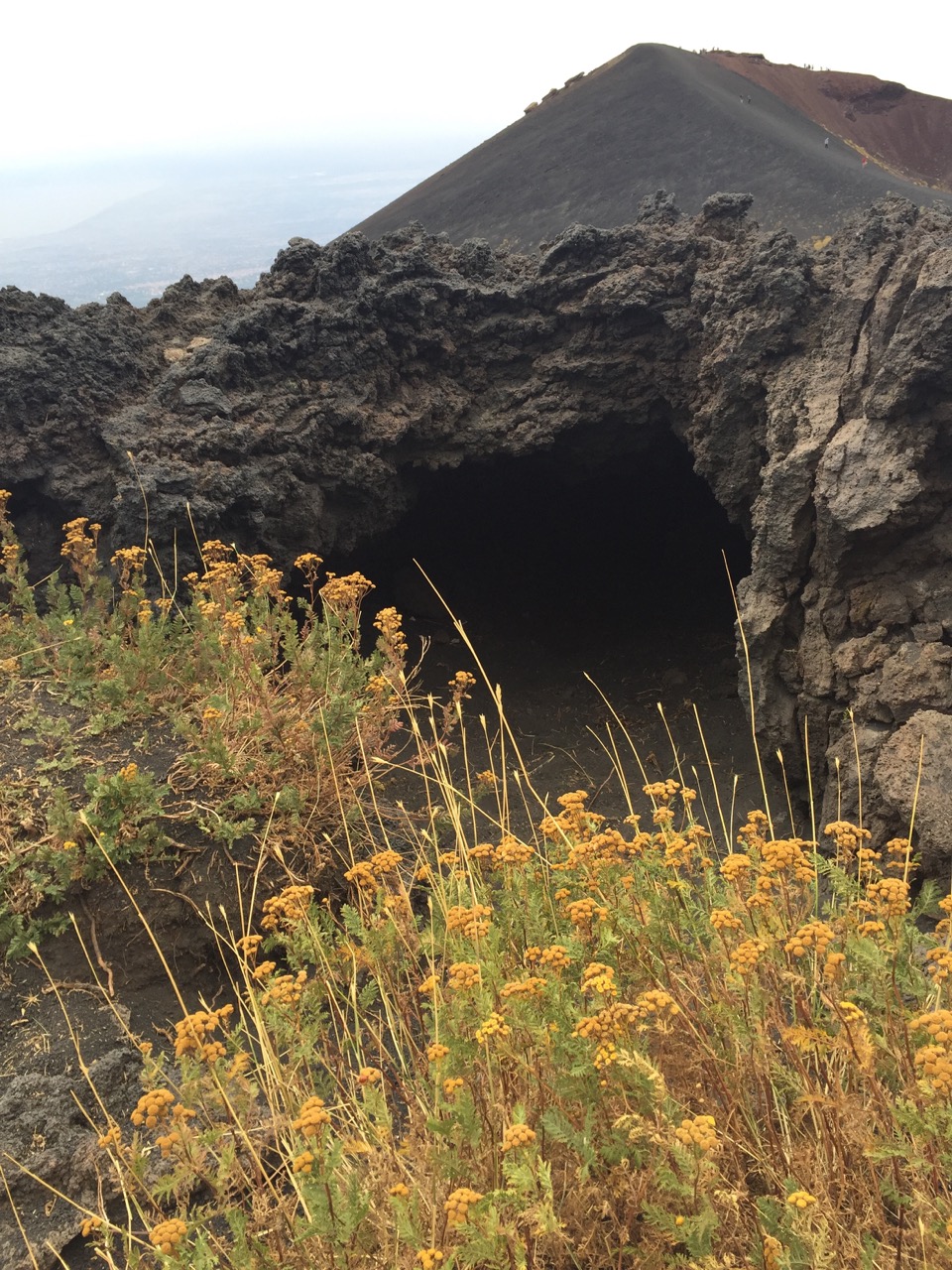 64 etna tunnel lave autre co te 1